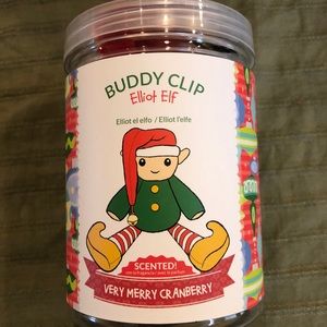 Scentsy Elliot Efl buddy clip.Very Merry Cranberry